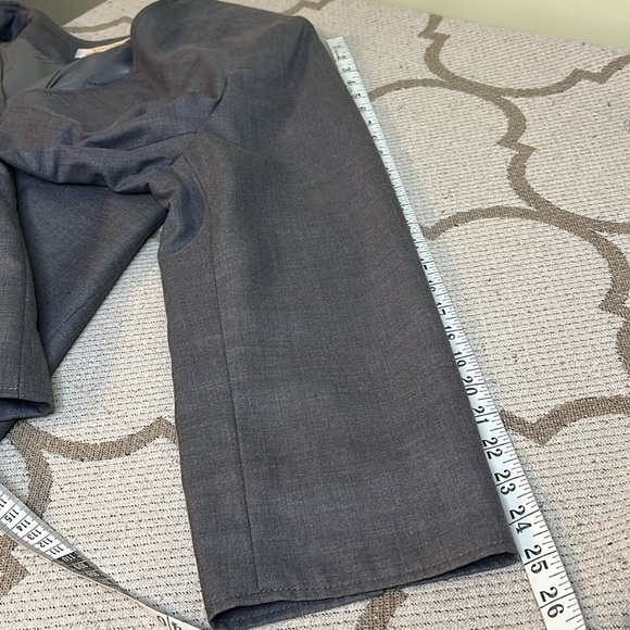 Tahari Arthur Levine gray 2 button blazer jacket - Picture 11 of 14